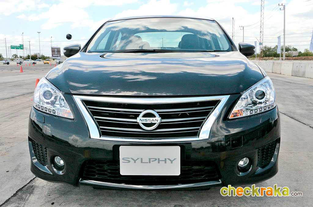รูปภาพ นิสสัน Nissan Sylphy 1.6 DIG Turbo ปี 2015