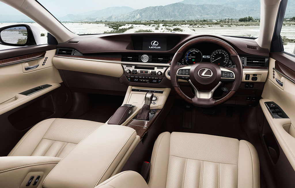 รูปภาพ เลกซัส Lexus ES 300h Luxury ปี 2015