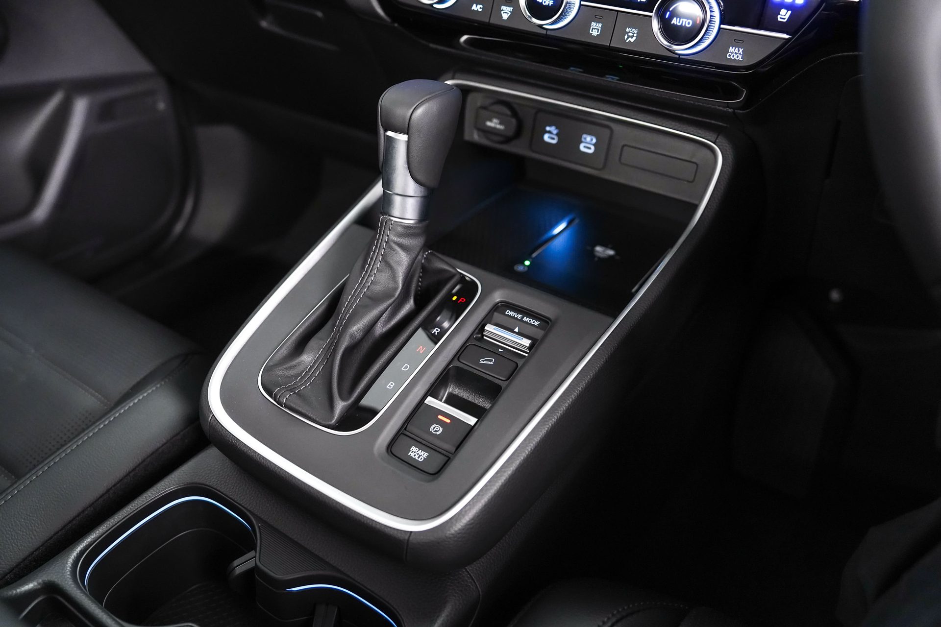 รูปภาพ ฮอนด้า Honda CR-V e:HEV E ปี 2025