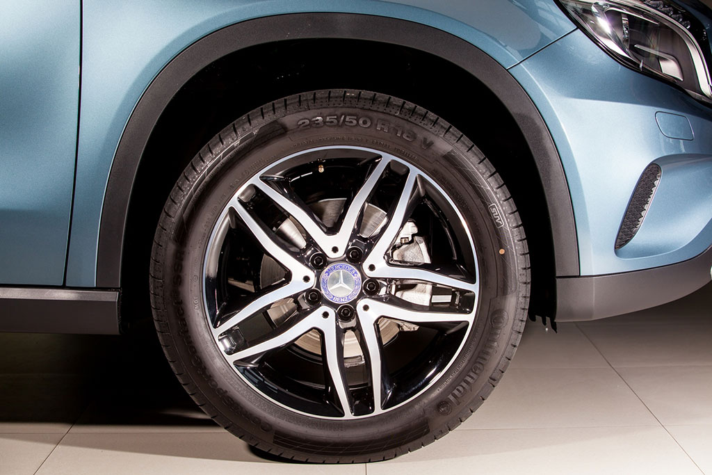 รูปภาพ เมอร์เซเดส-เบนซ์ Mercedes-benz GLA-Class GLA 200 Urban ปี 2014