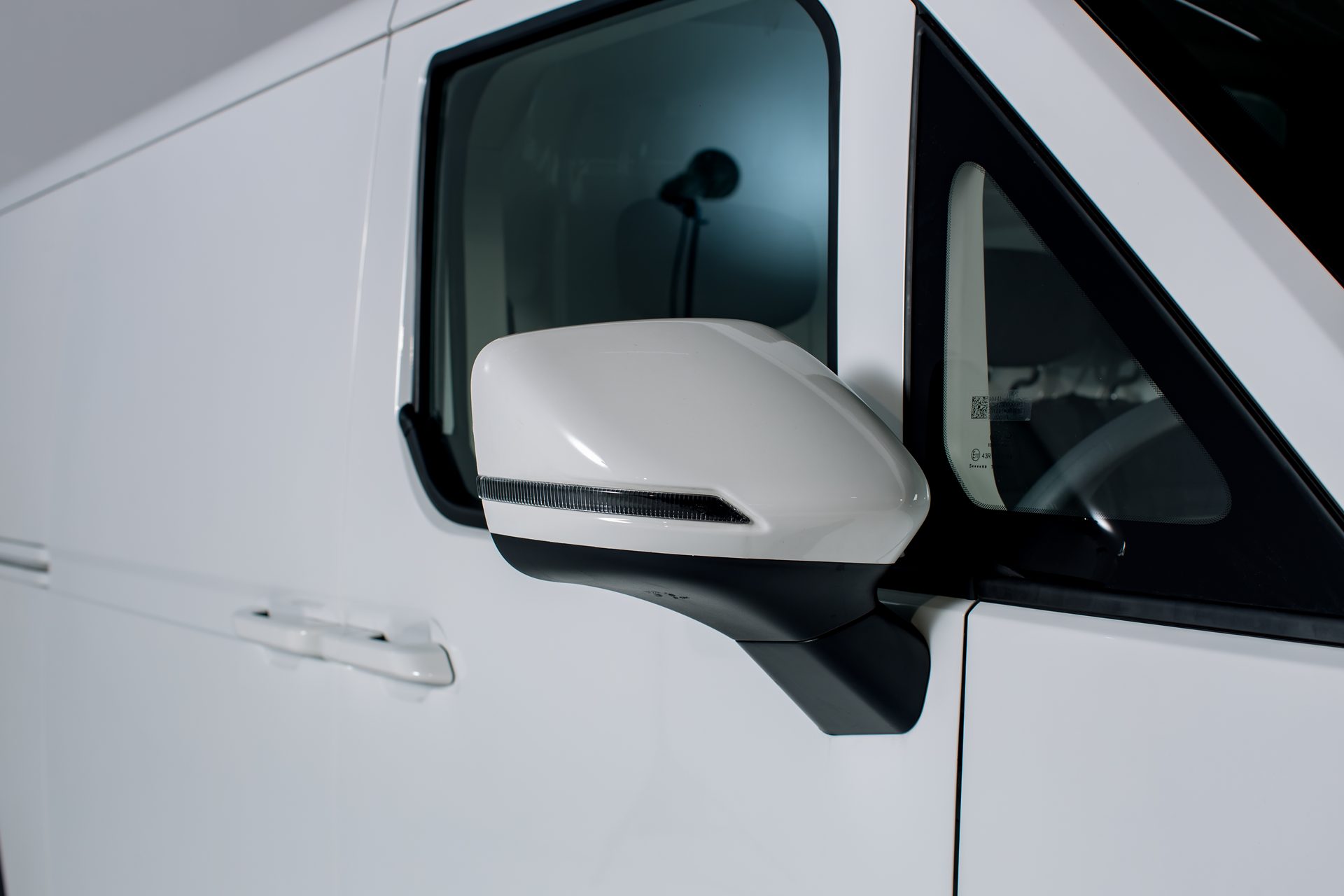 รูปภาพ ซีพี โฟตอน CP FOTON eView Connect i8 ปี 2026