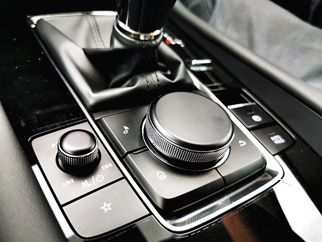 รูปภาพ มาสด้า Mazda 3 2.0 C Sedan 2019 ปี 2019