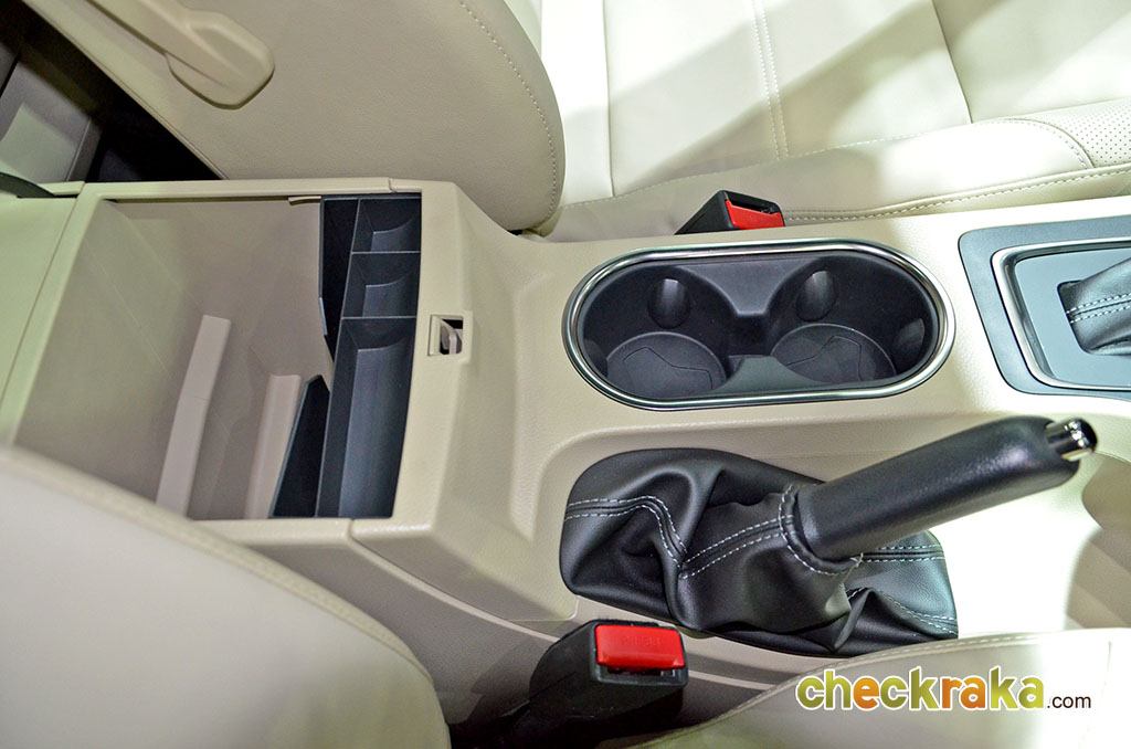 รูปภาพ ฟอร์ด Ford Everest 2.2L Titanium+ 4x2 AT ปี 2017