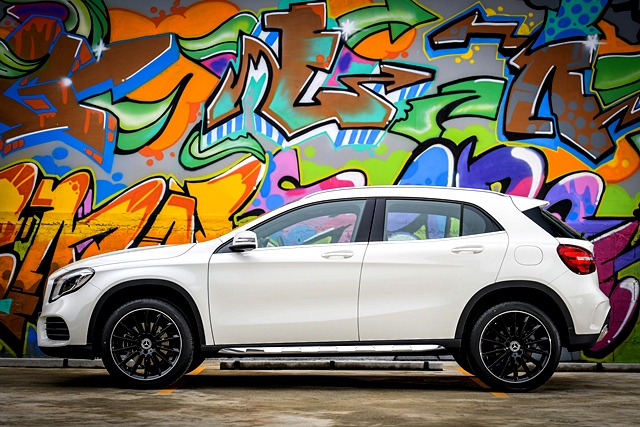 รูปภาพ เมอร์เซเดส-เบนซ์ Mercedes-benz GLA-Class GLA 250 AMG Dynamic MY2017 ปี 2017