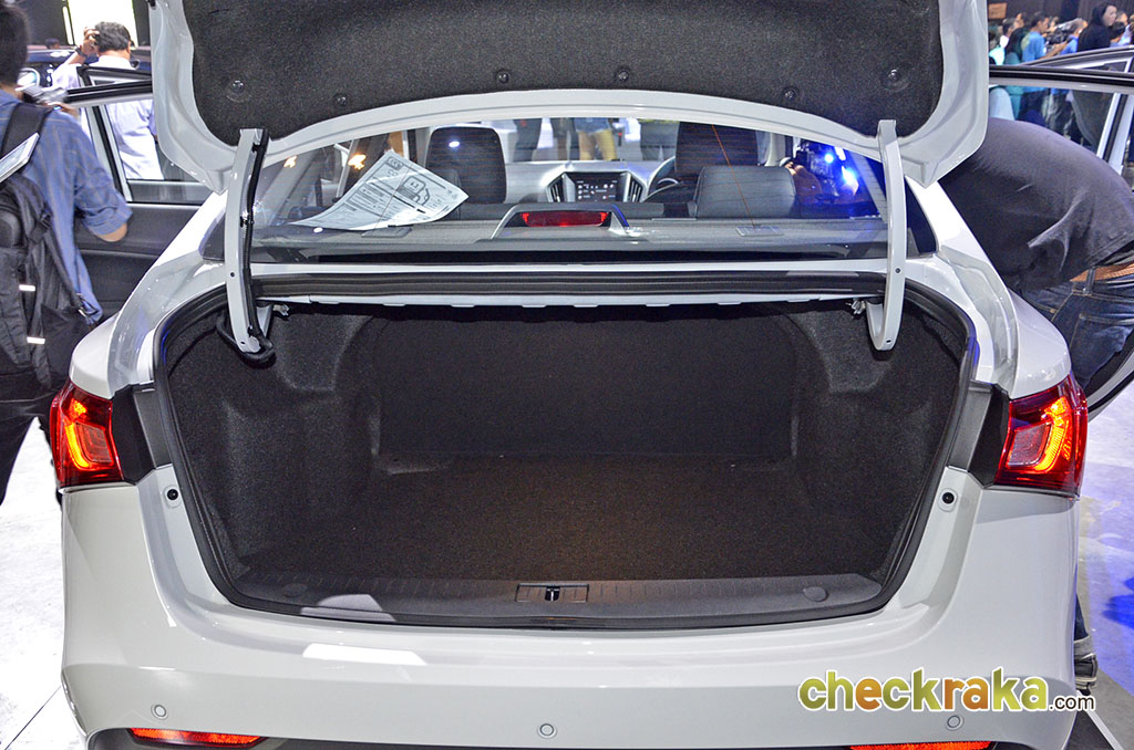 รูปภาพ เอ็มจี MG 5 1.5 X Sunroof ปี 2015