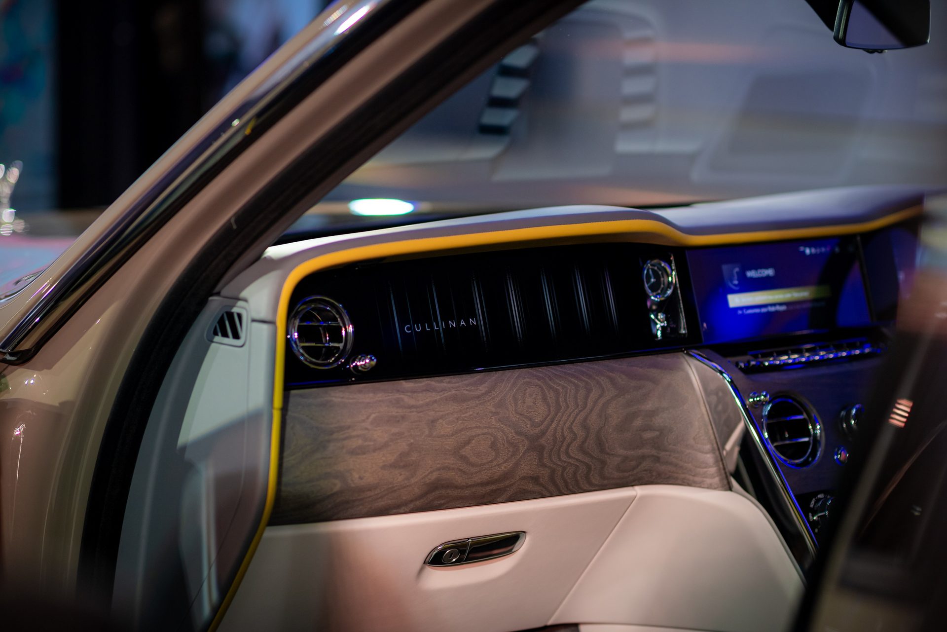 รูปภาพ โรลส์-รอยซ์ Rolls-Royce Cullinan Series II ปี 2024