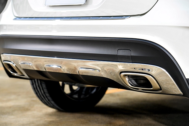 รูปภาพ เมอร์เซเดส-เบนซ์ Mercedes-benz GLA-Class GLA 250 AMG Dynamic MY2017 ปี 2017