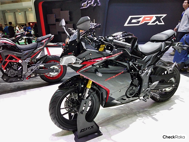 รูปภาพ จีพีเอ็กซ์ GPX Demon Demon 150 GR MY18 ปี 2017
