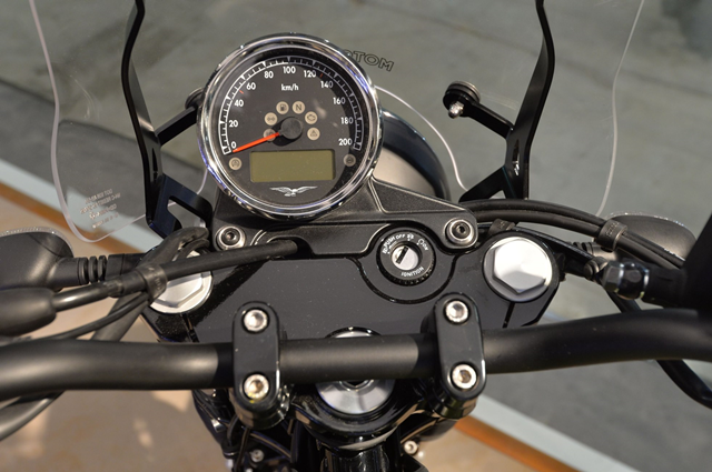 รูปภาพ โมโต กุชชี่ Moto Guzzi V7 III Stone ปี 2018