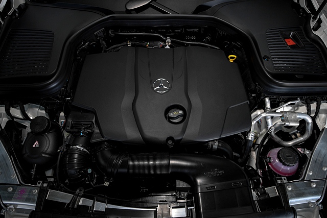 รูปภาพ เมอร์เซเดส-เบนซ์ Mercedes-benz GLC-Class GLC 220 d AMG Dynamic ปี 2017