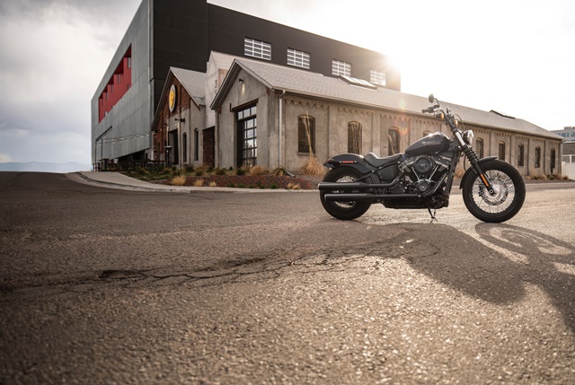 รูปภาพ ฮาร์ลีย์-เดวิดสัน Harley-Davidson Softail Street Bob ปี 2020