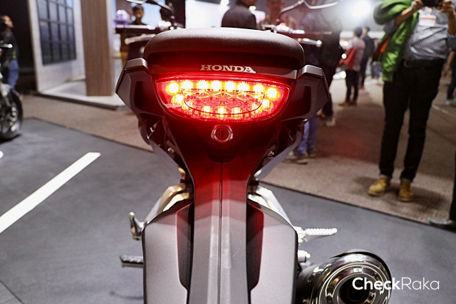 รูปภาพ ฮอนด้า Honda CB 300R MY2018 ปี 2018