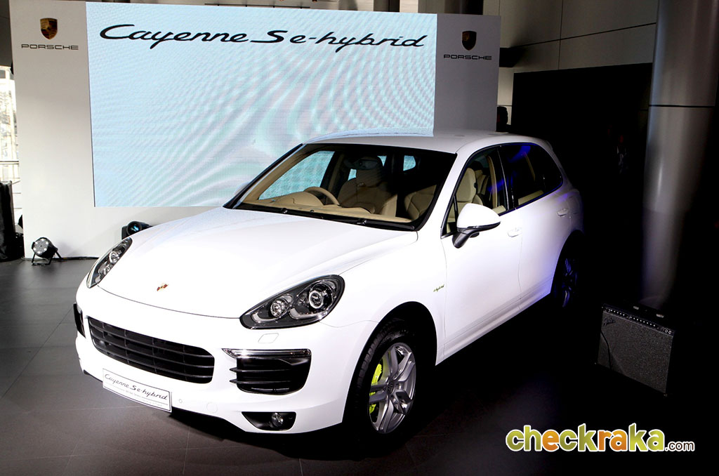 รูปภาพ ปอร์เช่ Porsche Cayenne Turbo S E-Hybrid ปี 2014