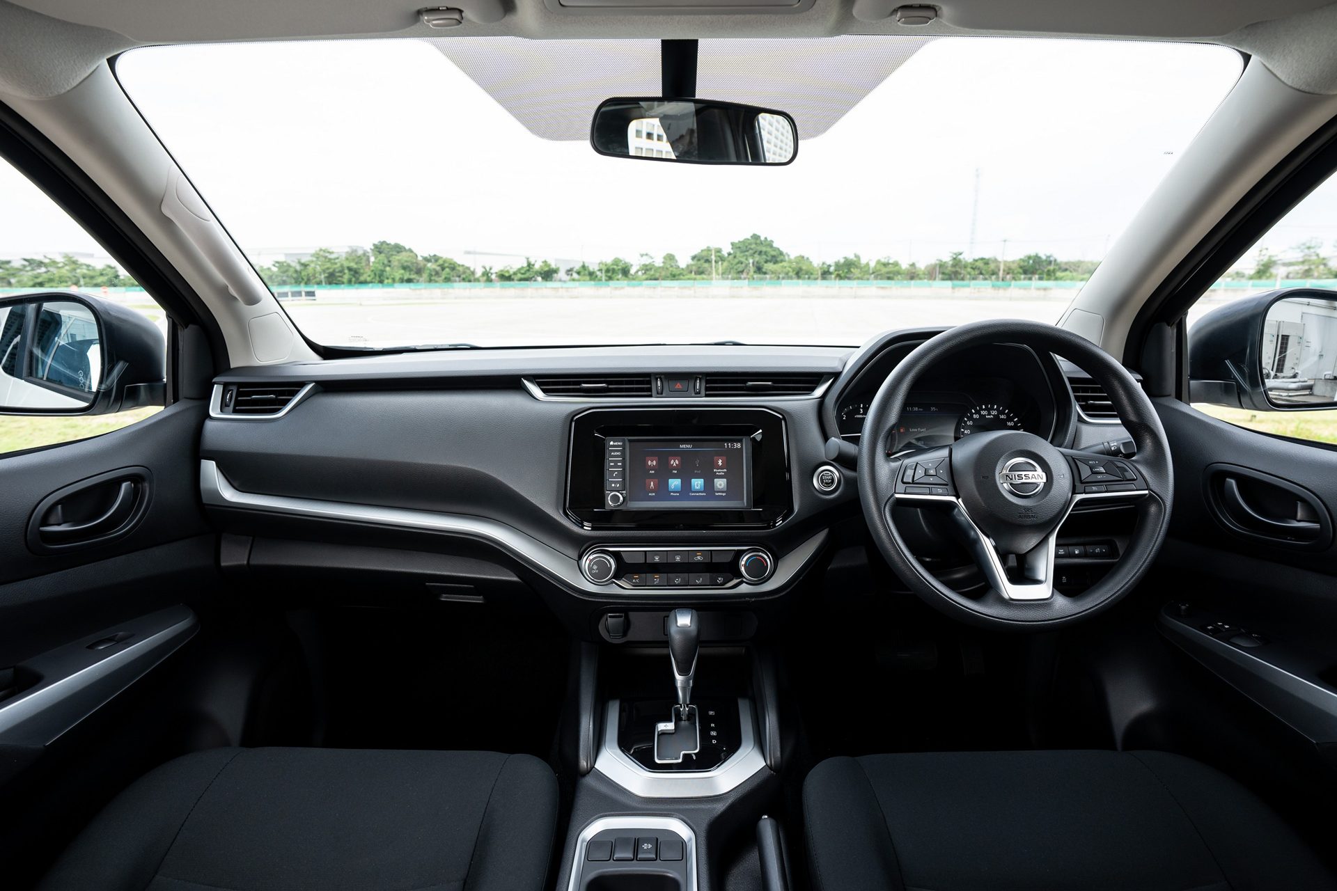 รูปภาพ นิสสัน Nissan Navara King Cab Calibre SL 7AT ปี 2025