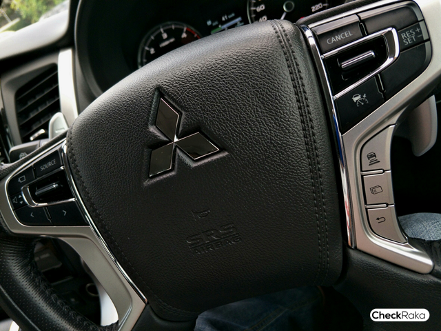 รูปภาพ มิตซูบิชิ Mitsubishi Pajero Sport 4WD GT Premium ปี 2017