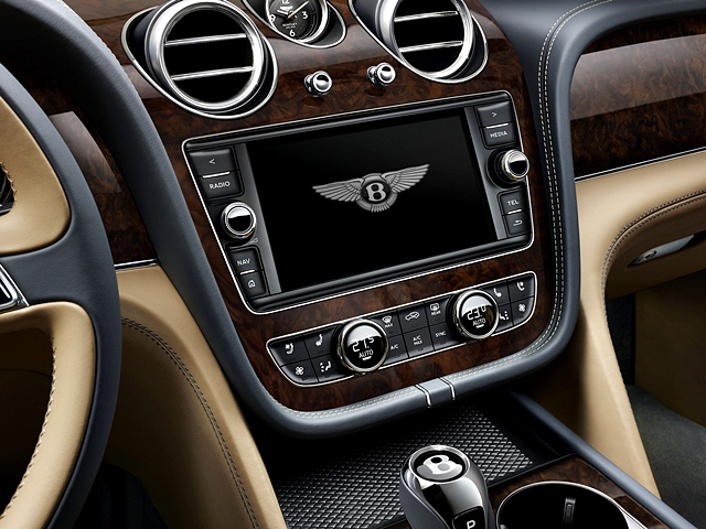 รูปภาพ เบนท์ลี่ย์ Bentley Bentayga W12 ปี 2017