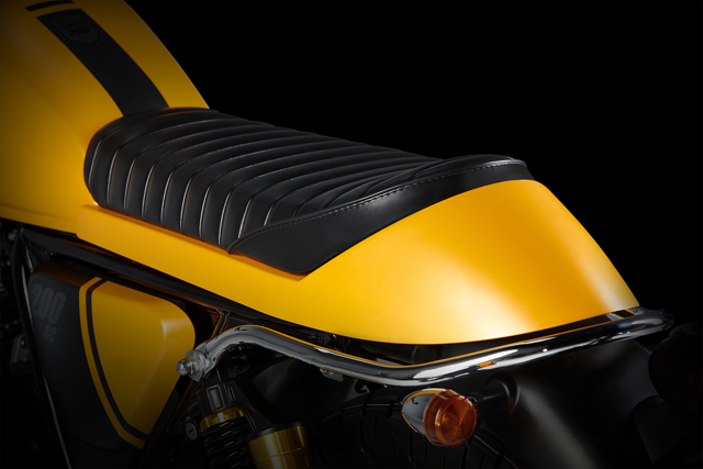 รูปภาพ จีพีเอ็กซ์ GPX Legend 200 MY 2019 ปี 2019