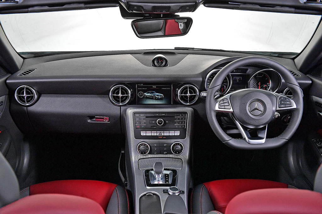 รูปภาพ เมอร์เซเดส-เบนซ์ Mercedes-benz AMG SLC 43 ปี 2016