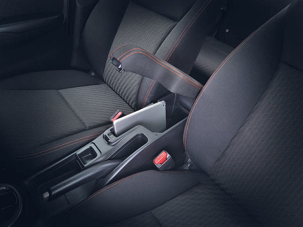 รูปภาพ ฮอนด้า Honda Jazz RS+ AT ปี 2017