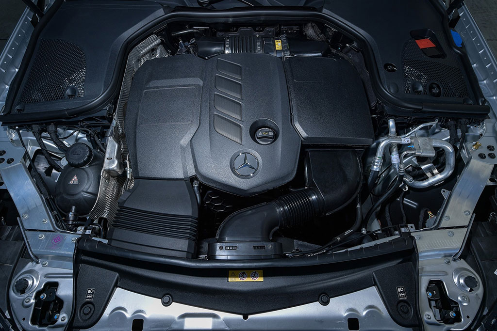 รูปภาพ เมอร์เซเดส-เบนซ์ Mercedes-benz E-Class E 220 D AMG Dynamic ปี 2017