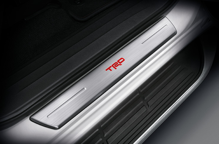 รูปภาพ โตโยต้า Toyota Fortuner 2.8 TRD Sportivo 2WD AT Black Top MY2018 ปี 2018