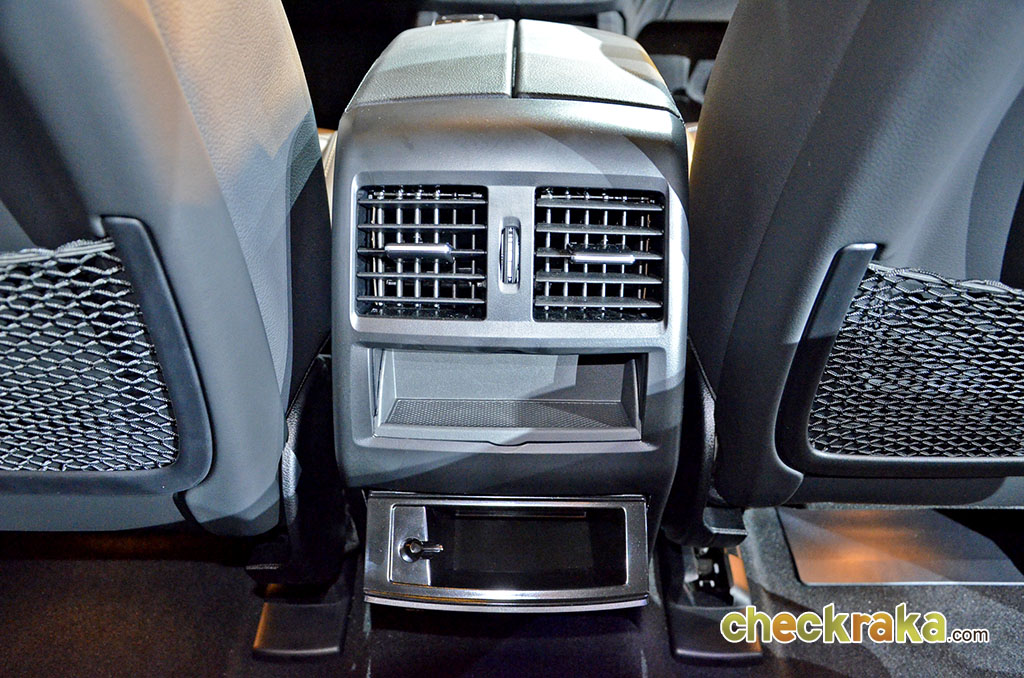 รูปภาพ เมอร์เซเดส-เบนซ์ Mercedes-benz GLE-Class GLE 500 e 4MATIC AMG Dynamic ปี 2016