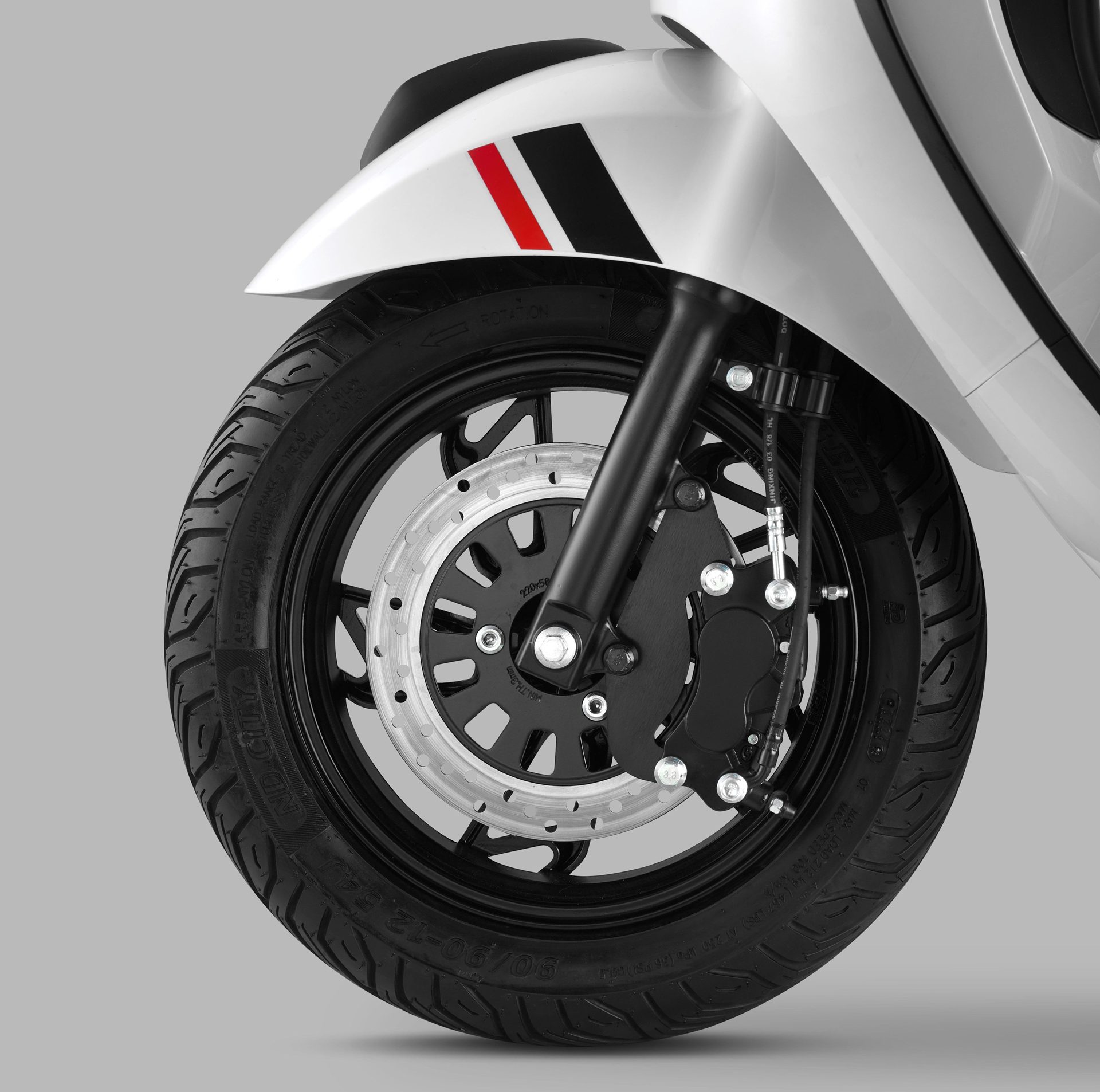 รูปภาพ อีเอ็ม EM Legend Pro (Standard) ปี 2025