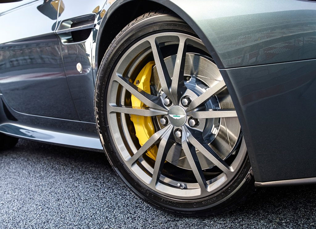 รูปภาพ แอสตัน มาร์ติน Aston Martin Vantage N430 ปี 2015