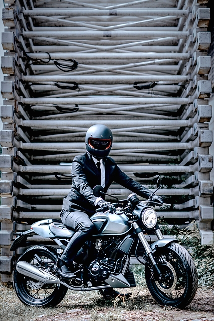 รูปภาพ จีพีเอ็กซ์ GPX Legend Gentleman MY2019 ปี 2019