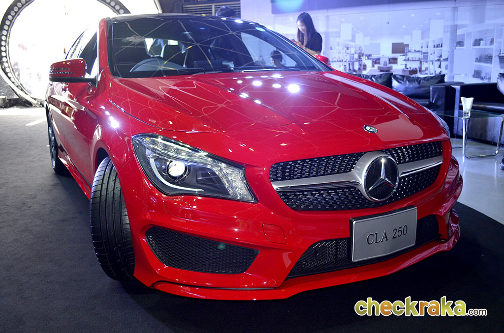 รูปภาพ เมอร์เซเดส-เบนซ์ Mercedes-benz CLA-Class CLA 250 AMG Dynamic ปี 2015