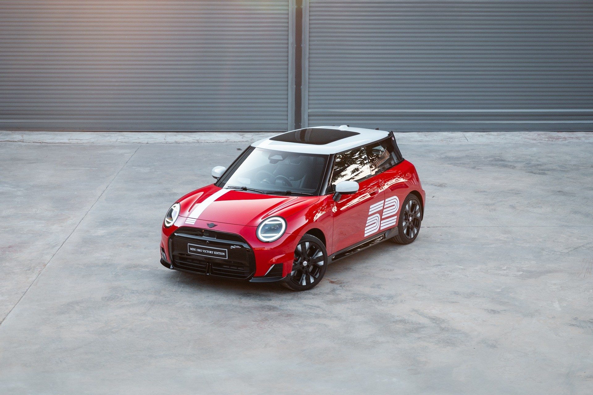 รูปภาพ มินิ Mini John Cooper Works Electric 1965 Victory Edition ปี 2026