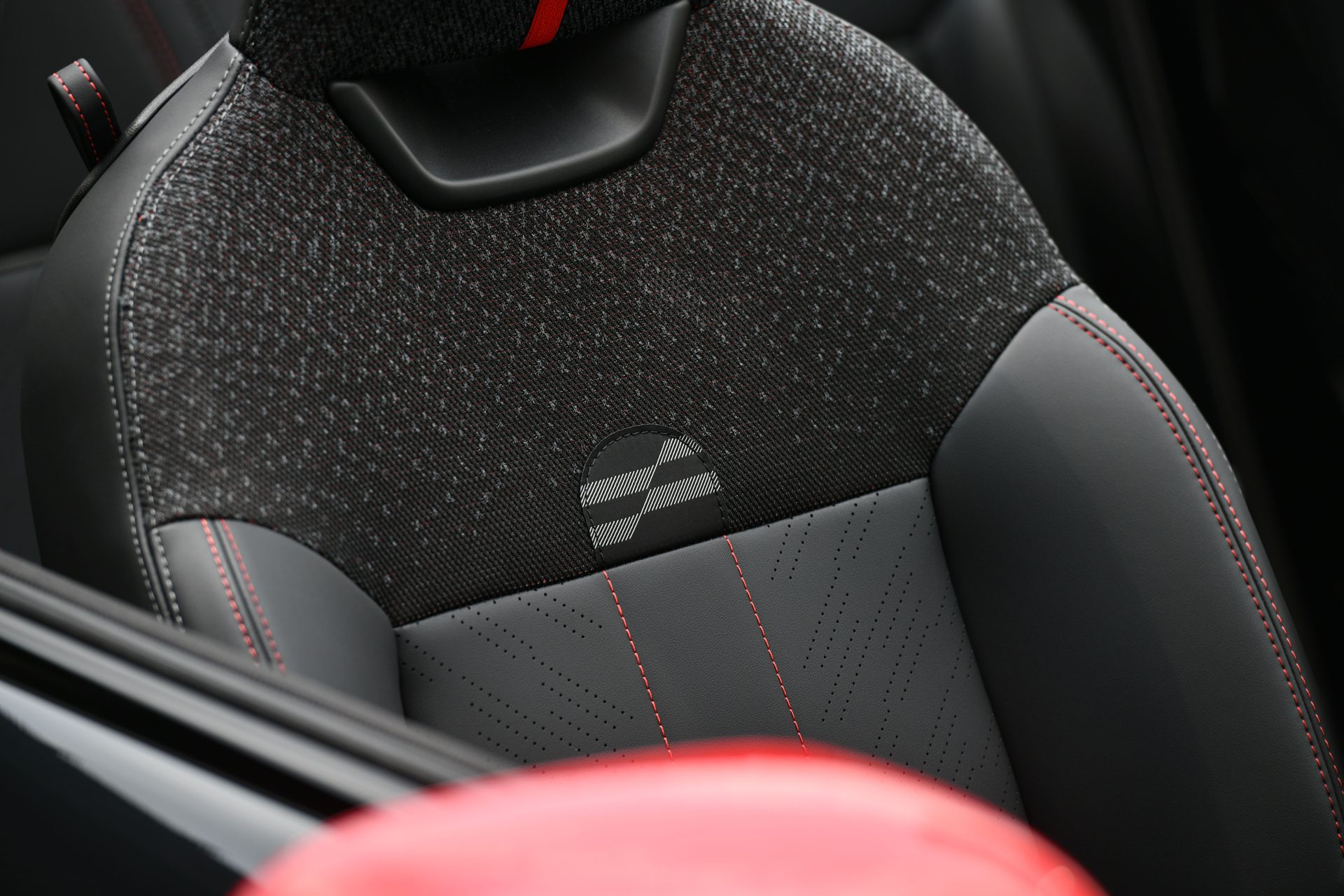 รูปภาพ มินิ Mini John Cooper Works Convertible ปี 2025