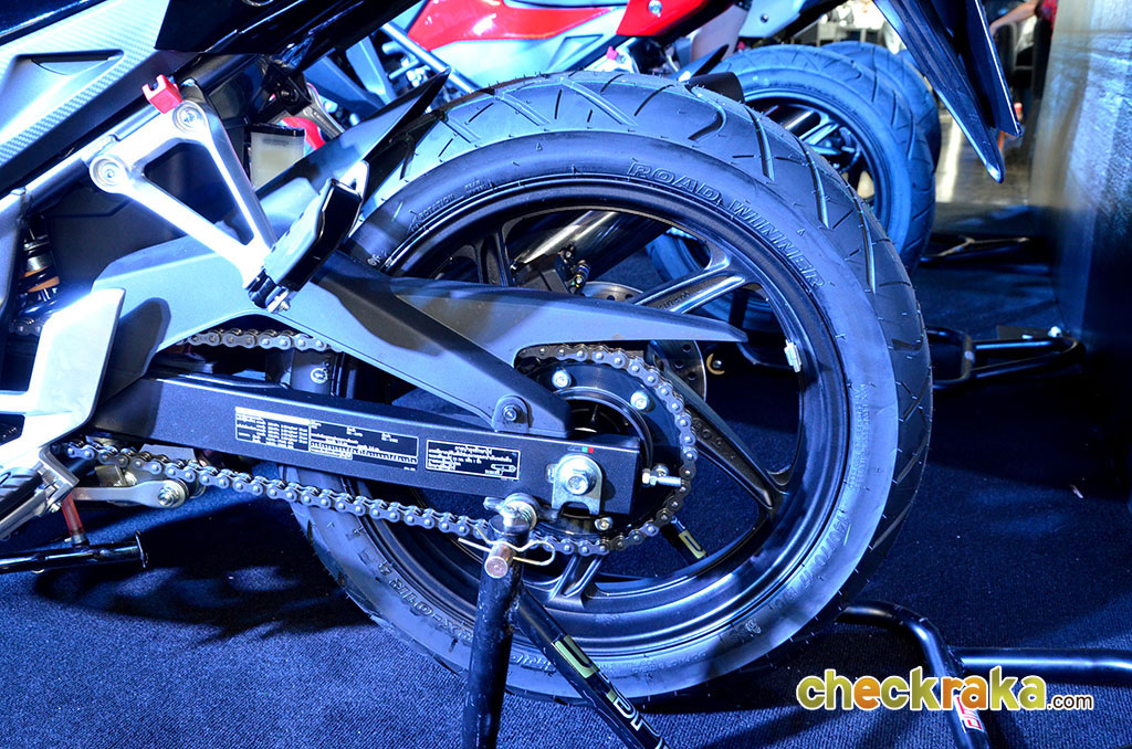รูปภาพ ฮอนด้า Honda CB 300F 2015 ปี 2015
