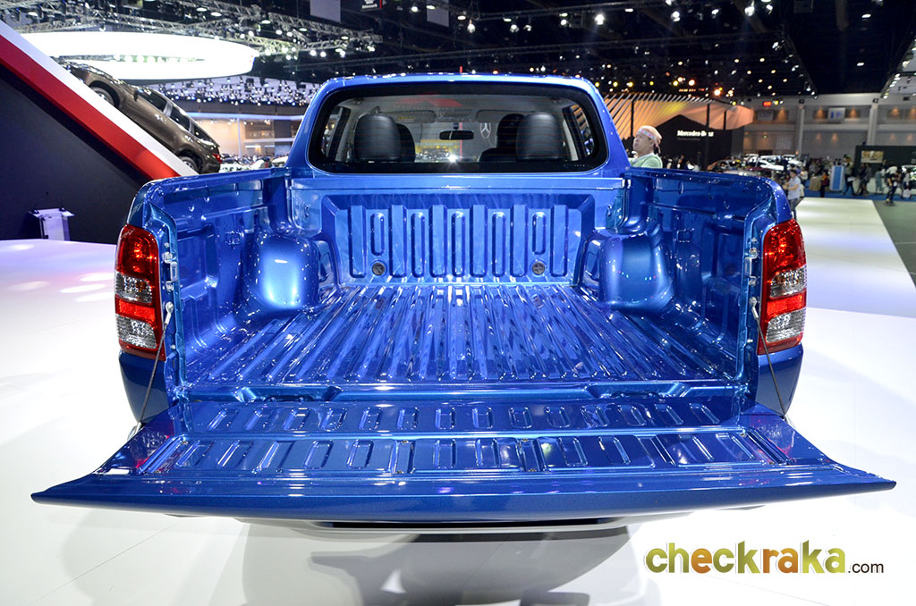 รูปภาพ มิตซูบิชิ Mitsubishi Triton Plus Double Cab 2.4 MIVEC Limited Edition M/T ปี 2016