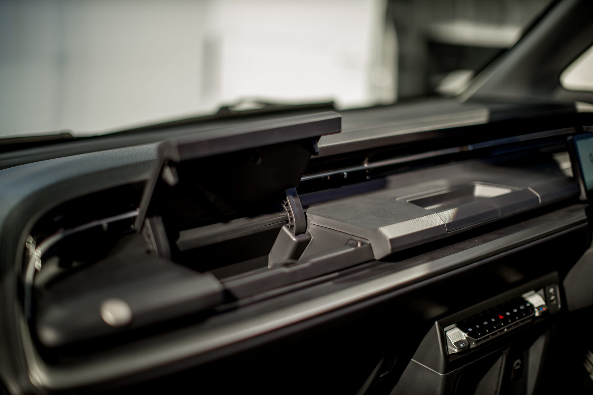รูปภาพ ซีพี โฟตอน CP FOTON eView Connect i9 ปี 2026