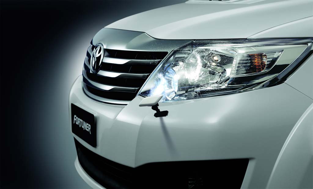 รูปภาพ โตโยต้า Toyota Fortuner 2.5 G A/T ปี 2012