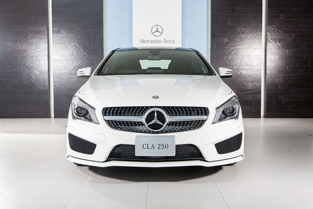 รูปภาพ เมอร์เซเดส-เบนซ์ Mercedes-benz CLA-Class CLA 250 AMG Dynamic ปี 2015