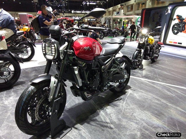 รูปภาพ จีพีเอ็กซ์ GPX MAD 300 ปี 2019
