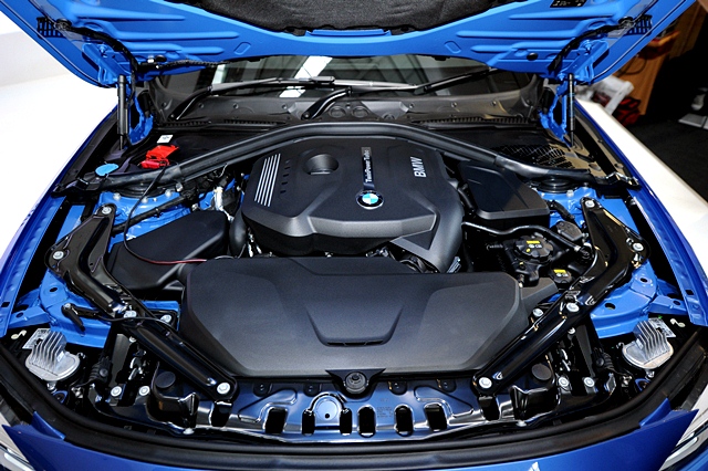 รูปภาพ บีเอ็มดับเบิลยู BMW Series 4 430i Convertible M Sport ปี 2017