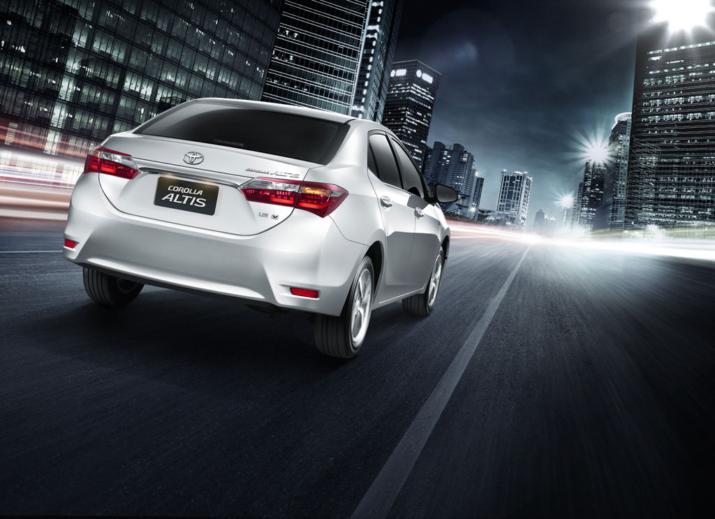 รูปภาพ โตโยต้า Toyota Altis (Corolla) 1.8 V Navi A/T ปี 2016