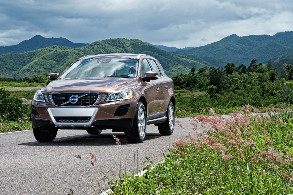 รูปภาพ วอลโว่ Volvo XC60 D4 6-Pack ปี 2013