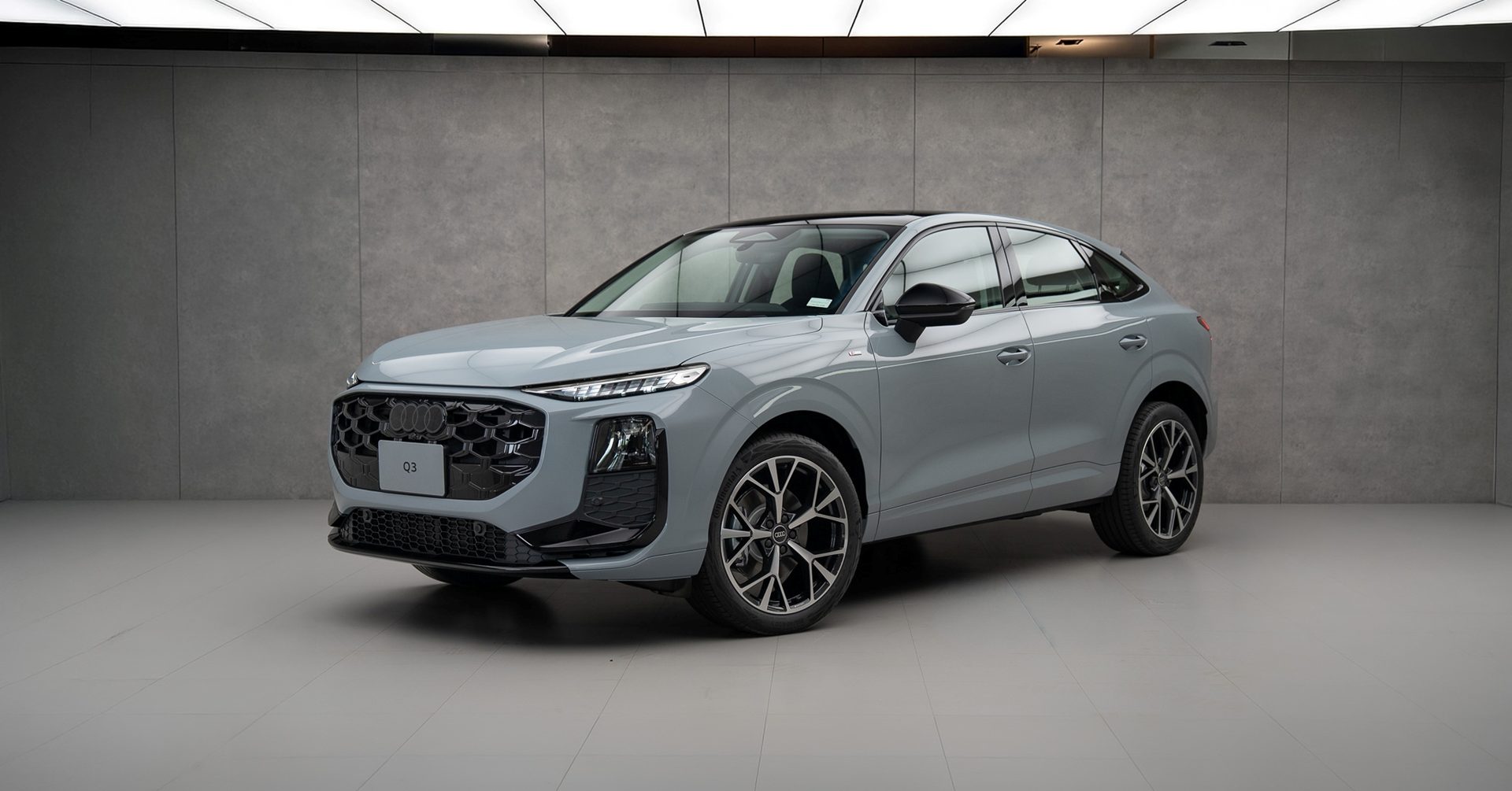 รูปภาพ อาวดี้ Audi-Q3 Sportback quattro S line Tech Pro-ปี 2026