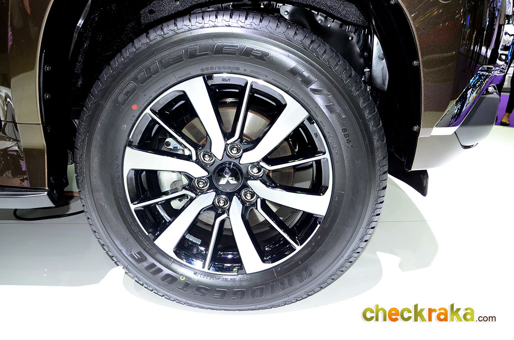 รูปภาพ มิตซูบิชิ Mitsubishi Pajero Sport 4WD GT Premium ปี 2017