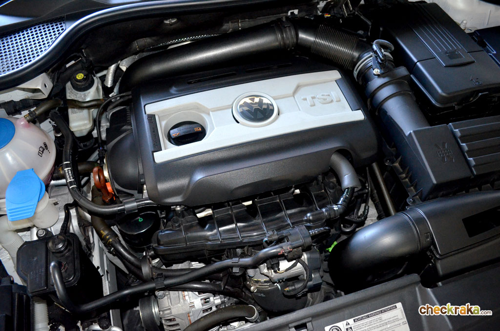 รูปภาพ โฟล์คสวาเกน Volkswagen Scirocco 2.0 TSI ปี 2011