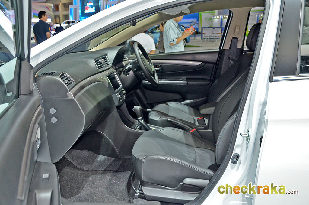 รูปภาพ ซูซูกิ Suzuki Ciaz RS CVT ปี 2015