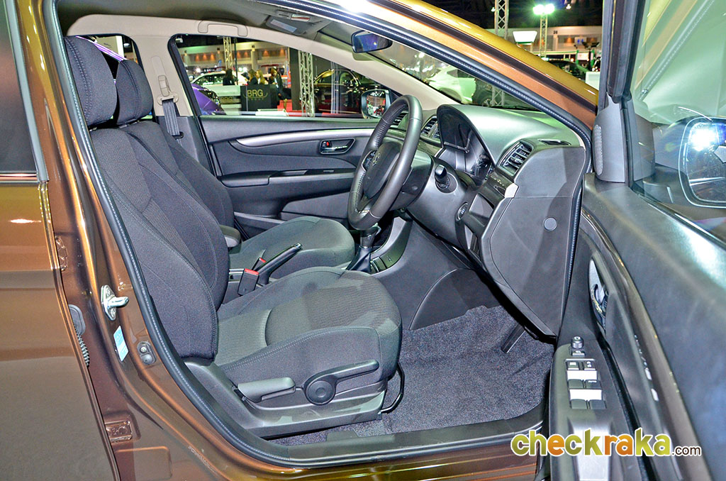 รูปภาพ ซูซูกิ Suzuki Ciaz GLX CVT ปี 2015
