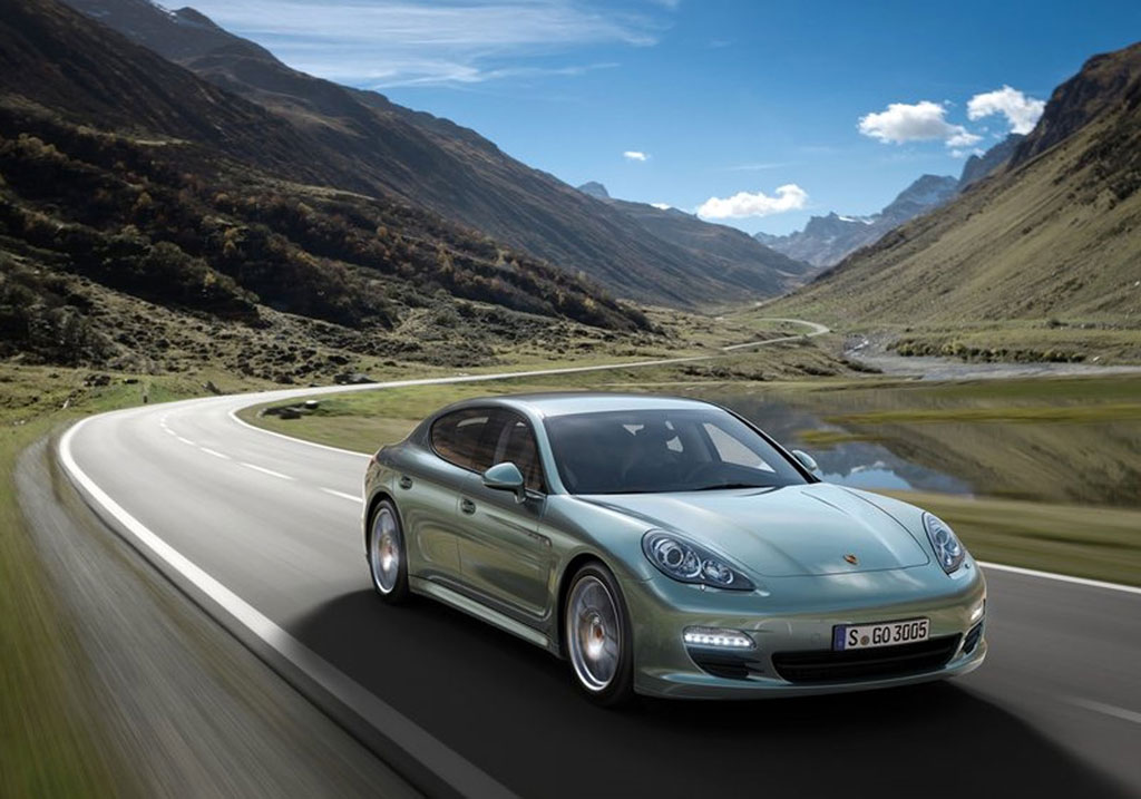 รูปภาพ ปอร์เช่ Porsche Panamera V6 Diesel ปี 2011