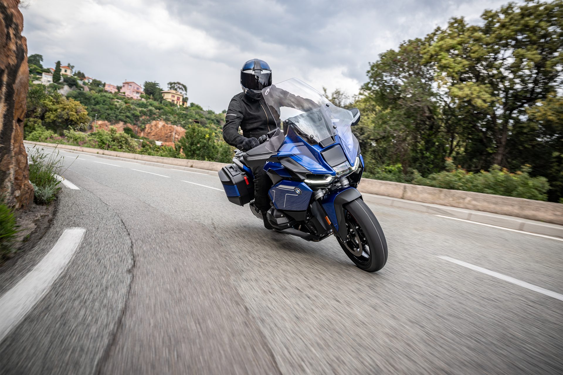 รูปภาพ บีเอ็มดับเบิลยู BMW R 1300 RT Impulse ปี 2025