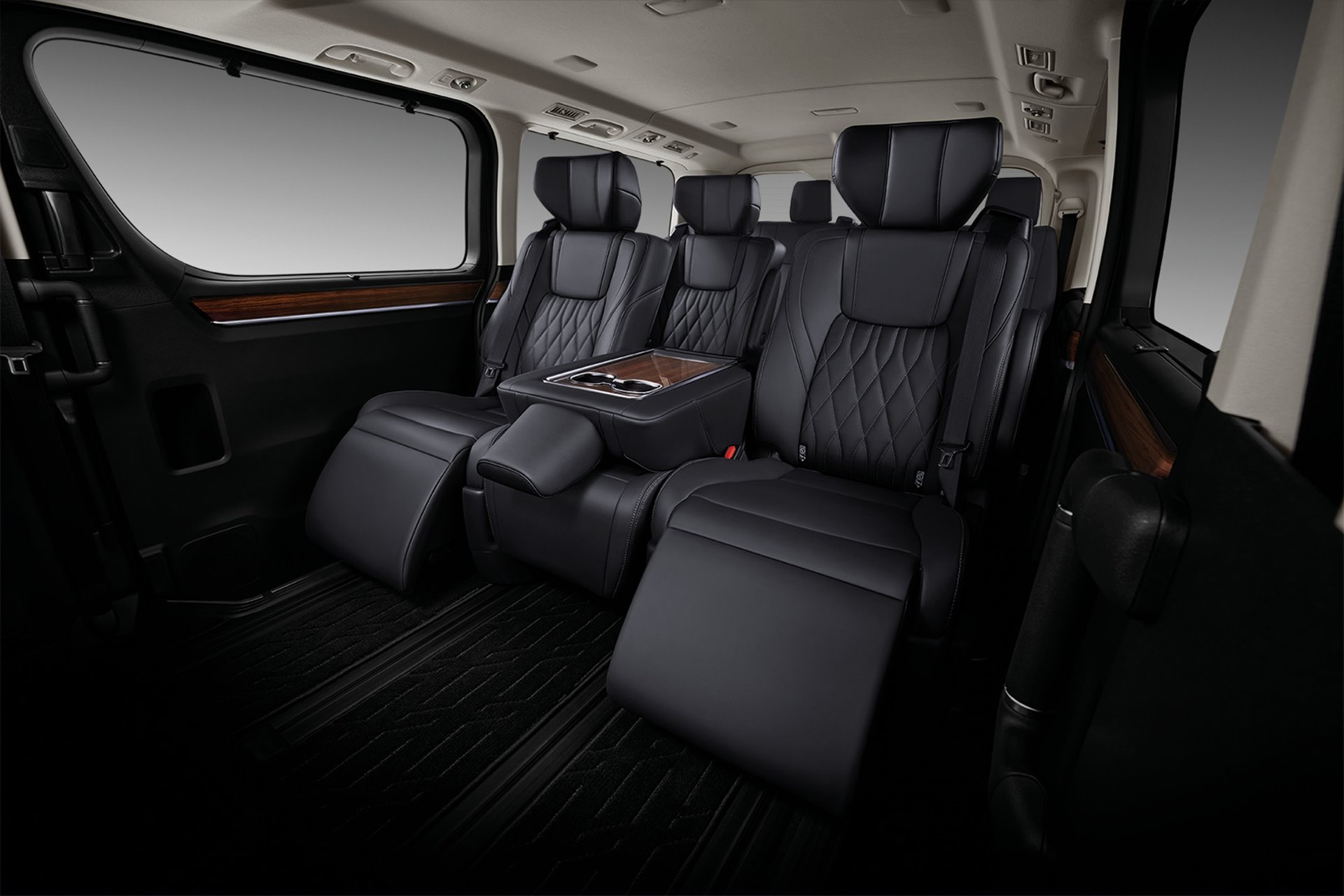 รูปภาพ โตโยต้า Toyota Majesty Premium ปี 2025