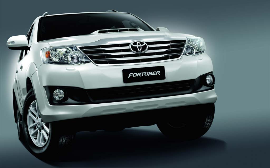 รูปภาพ โตโยต้า Toyota Fortuner 2.5 G A/T ปี 2012
